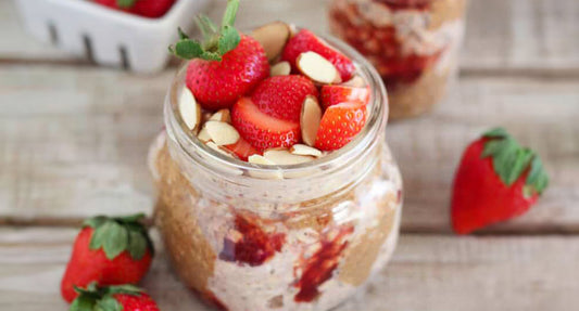 Oats and Berries Breakfast Jar